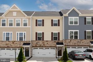105 BAYHILL TER, LAKE FREDERICK, VA