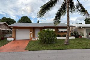 4635 NW 44TH ST, TAMARAC, FL