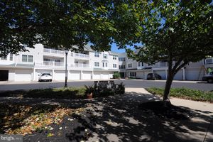 42 W COLLEGE AVE APT 324, YARDLEY, PA