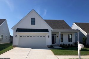 126 FAIRMONT LN, DOVER, DE