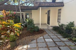 2237 CIRCLEWOOD DR 18, SARASOTA, FL