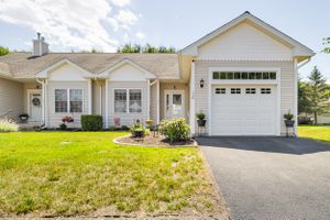 136 PONDVIEW CIR # 136, BEACON FALLS, CT
