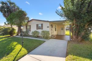 610 TARRSON BLVD, LADY LAKE, FL