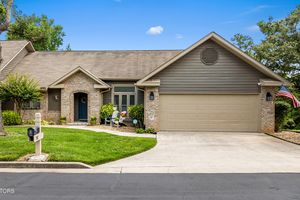 213 CHOTA HILLS LN, LOUDON, TN