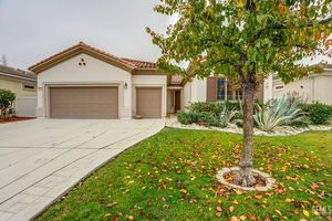 5715 PARK PLACE DR, BAKERSFIELD, CA
