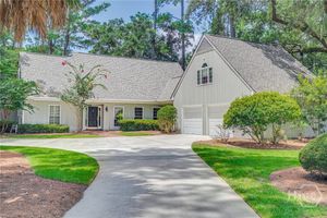 1 MIDDLETON RD, SAVANNAH, GA