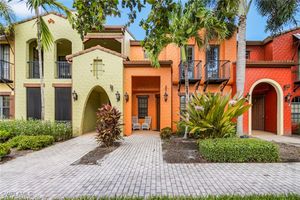 9108 CAPISTRANO ST S # 74, NAPLES, FL