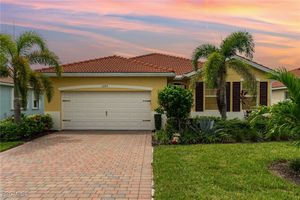 3289 APPLE BLOSSOM DR, ALVA, FL