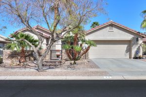 80 S LAURA LN, CASA GRANDE, AZ