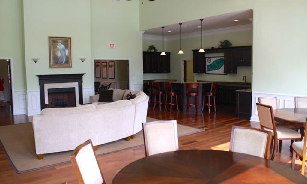 Catering Kitchen & Juice Bar