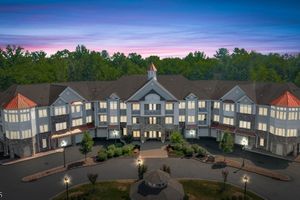 1105 BERRY FARM RD, WHITEHOUSE STATION, NJ
