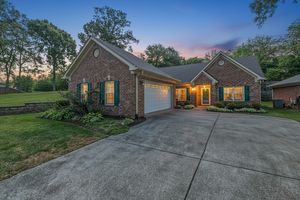 226 WRENNEWOOD LN, FRANKLIN, TN