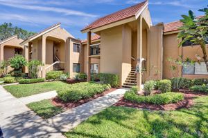 11172 GREEN LAKE DR 203, BOYNTON BEACH, FL