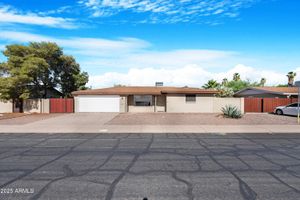 612 N RECKER RD, MESA, AZ