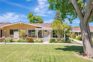 19223 AVENUE OF THE OAKS D, NEWHALL, CA