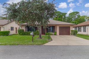 6335 TALL CYPRESS CIR, GREENACRES, FL