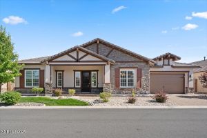 2250 TRAKEHNER LN, RENO, NV