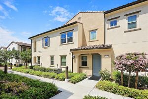 147 CARLOW, IRVINE, CA