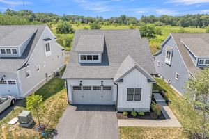 7 WESTON LN # 7, HOPKINTON, MA