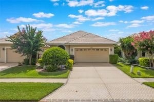 9015 SAINT ANDREWS WAY, MOUNT DORA, FL