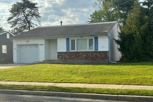 112 NORTHUMBERLAND DR, TOMS RIVER, NJ