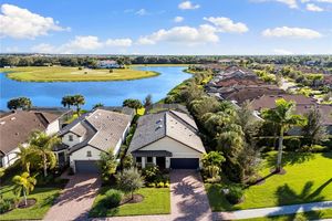 2787 AVIAMAR CIR, NAPLES, FL