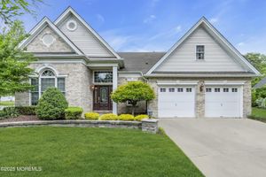 1 LATTIMORE CT, FREEHOLD, NJ