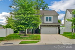 236 ROBINWOOD LN, CLOVER, SC