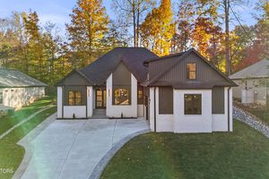 176 SALIGUGI WAY, LOUDON, TN