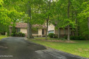 113 SPRINGDALE DR, CROSSVILLE, TN