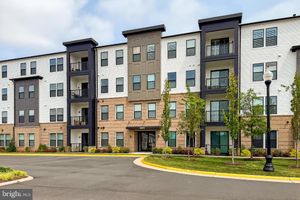 42874 FIREFLY SONATA TER APT 107, ASHBURN, VA