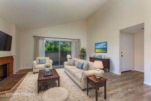 200 OAKLEAF DR APT 207, THOUSAND OAKS, CA