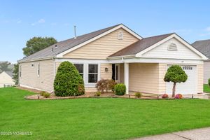 34 MAIDSTONE WAY, MANCHESTER, NJ