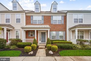 8 BORTON AVE, VOORHEES, NJ