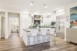 253 CARLOW, IRVINE, CA
