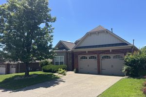 239 MEANDERING DR, LEBANON, TN