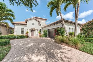 7699 COTTESMORE DR, NAPLES, FL