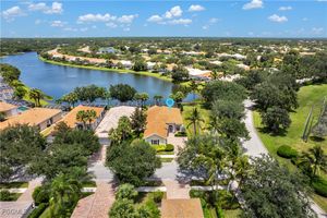 3701 WHIDBEY WAY, NAPLES, FL
