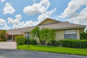 1717 ATRIUM DR, SUN CITY CENTER, FL