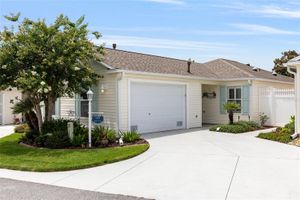 579 AUDREY LN, THE VILLAGES, FL