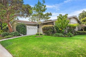 759 CALLE ARAGON E, LAGUNA WOODS, CA