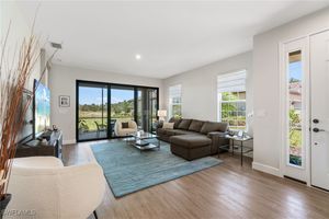 8021 CALLE CANOVAS CT, NAPLES, FL