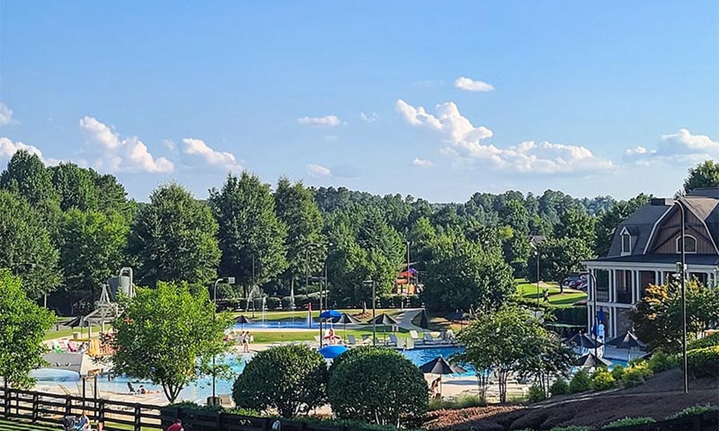 Access to Seven Hills Amenities