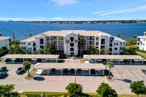 1020 TIDEWATER SHORES LOOP 405, BRADENTON, FL