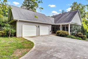 140 OOTSIMA WAY, LOUDON, TN