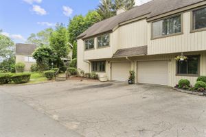 518 IROQUOIS LN A, STRATFORD, CT