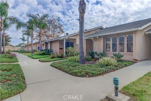 8566 SIERRA CIR 911-C, HUNTINGTON BEACH, CA