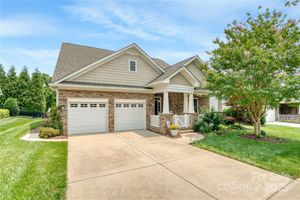 12910 MEETINGHOUSE DR, CORNELIUS, NC