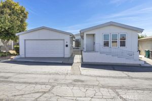 3800 W WILSON ST SPC 65, BANNING, CA