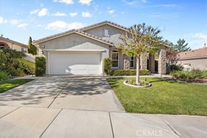 317 CALVERT PARK, BEAUMONT, CA